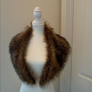 Fur Collar Stole